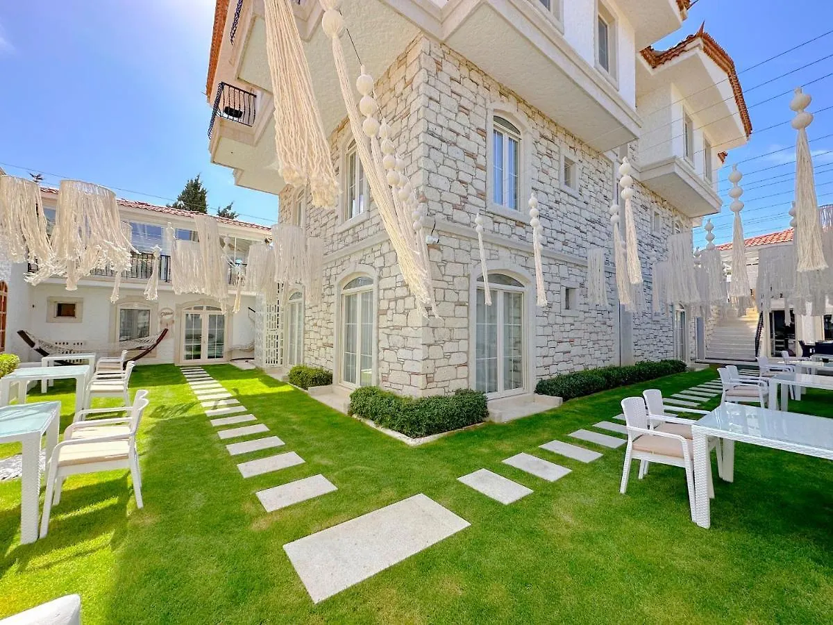 The Fountain Hotel Izmir