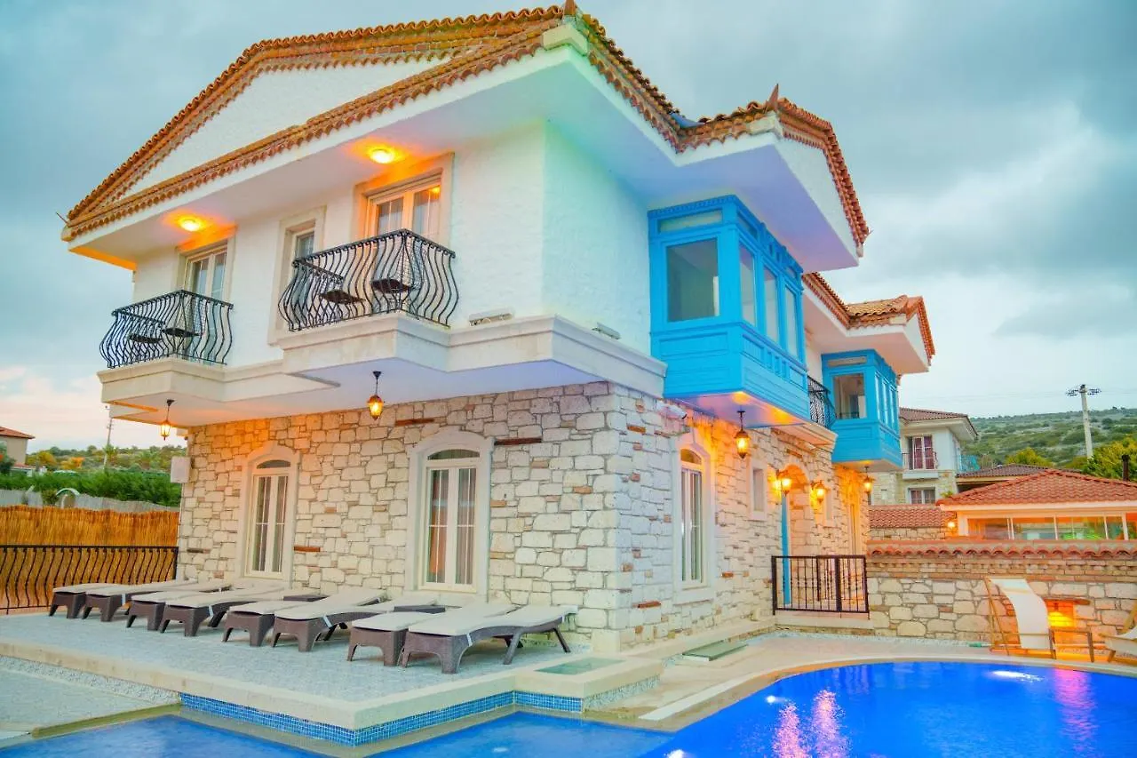 ***  The Fountain Hotel Izmir Turkey